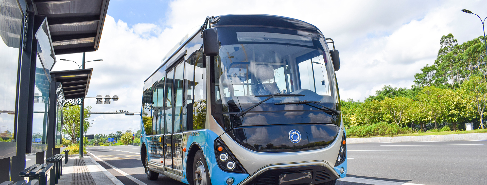 SLK6601UBEVU純電動低入口城市客車